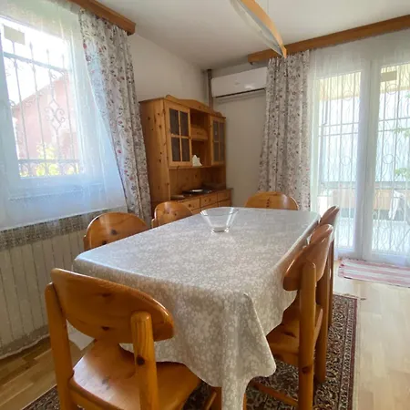 Ilidza Ella Hébergement de vacances *