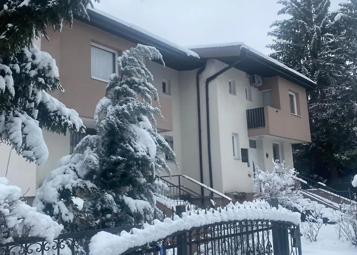 Ilidza Ella בית נופש *